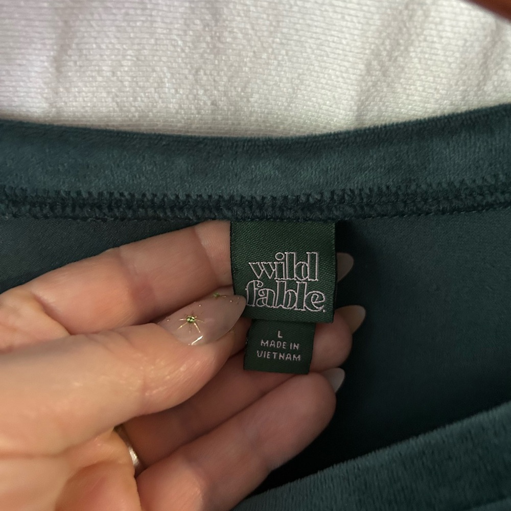 Wild Fable Teal Cropped Velour Sweater Crew Womens L - Picture 3 of 4